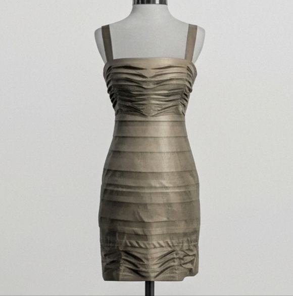 BCBG Maxazria Pleated Sleeveless Cotton Taupe Mini Dress Gravel Size 6 NWT - Picture 2 of 8